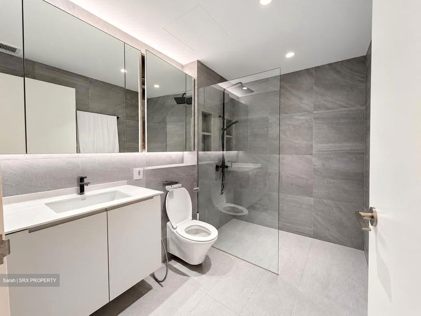 Ridgewood (D10), Condominium #633068431